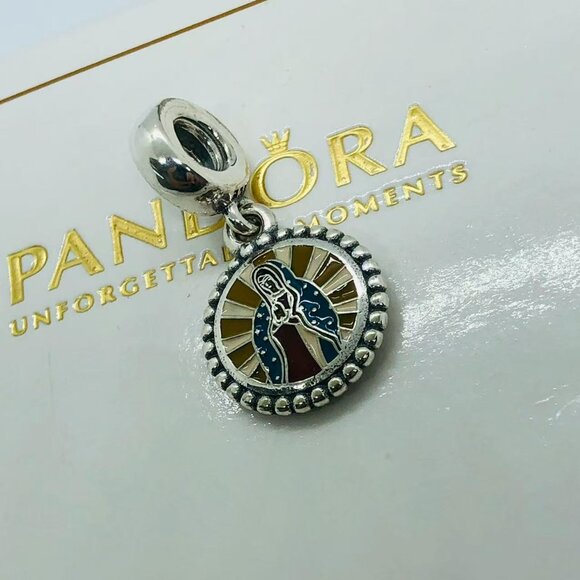 ✨🔥Pandora Virgin Guadalupe Full Body Golden Background Charm - Picture 2 of 3